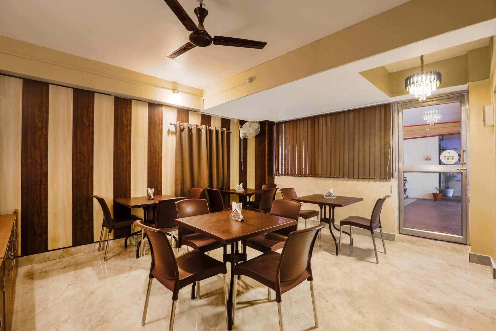 גווהטי Treebo Urban Oasis Inn מראה חיצוני תמונה